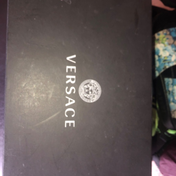 Versace shoes - Picture 2 of 6